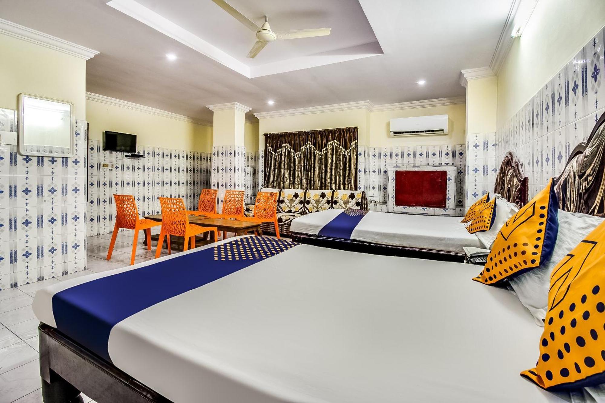 Spot On Sri Surya Lodge Guntūr Екстериор снимка